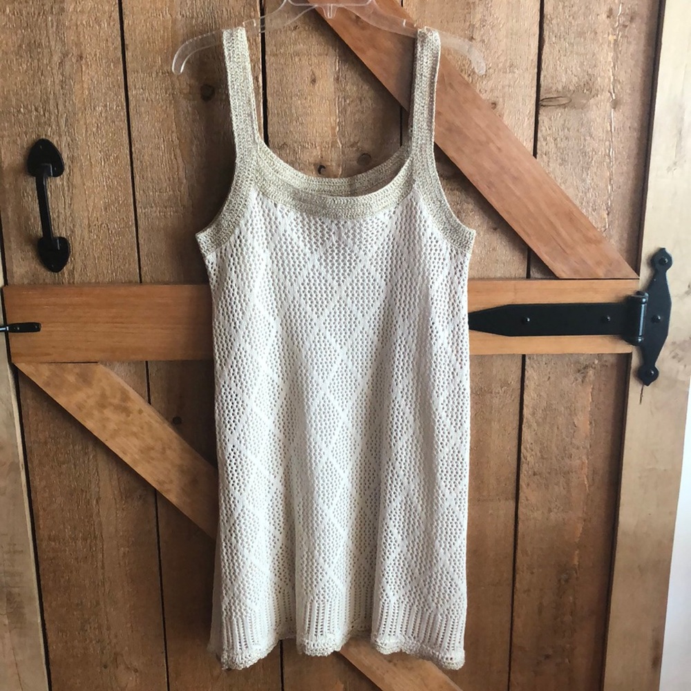Women’s VENUS Lined Cream Crocheted Dress with Gold Metallic Trim. Size Large.